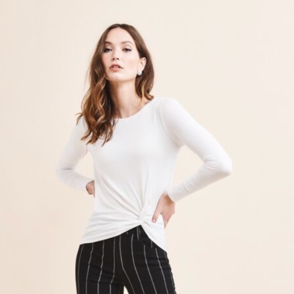 Dynamite White Knotted Long Sleeve Tee Size XL NWT